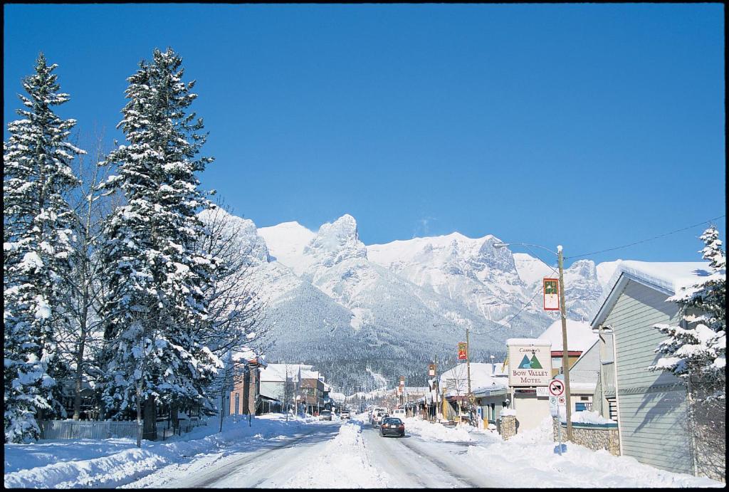Canmore Crossing Exterior foto